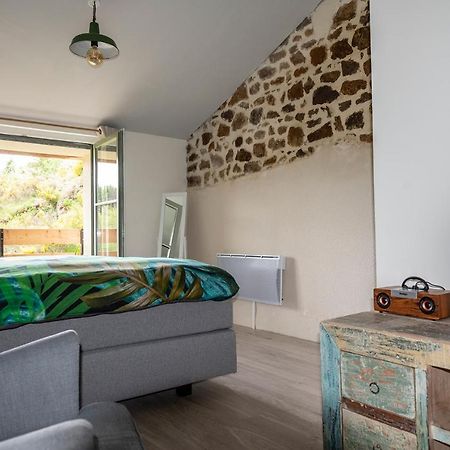 Moulin Des Comtes - Chambre Les Rochers Viverols エクステリア 写真
